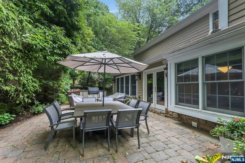 245 Allison Court Englewood, NJ 07631