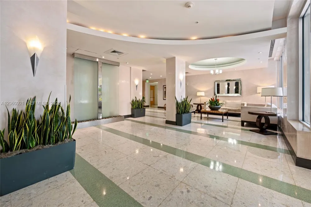 3801 S Ocean Dr #15K Hollywood, FL 33019