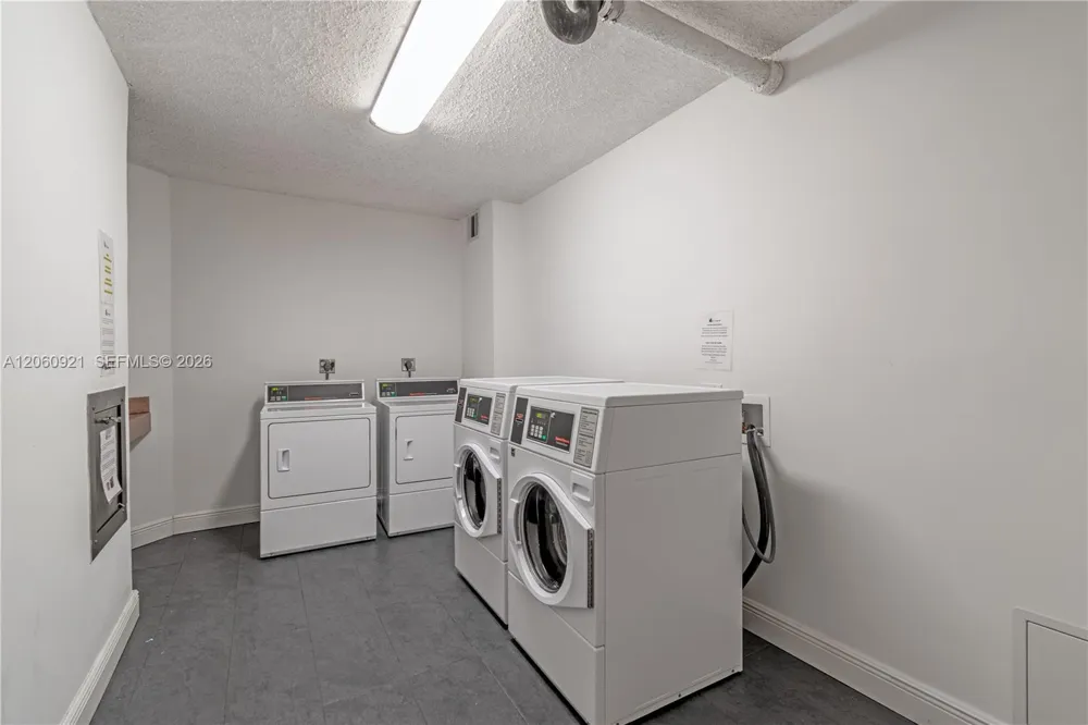 3801 S Ocean Dr #15K Hollywood, FL 33019