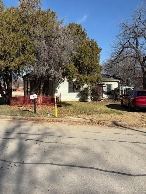 201 E Vine Street