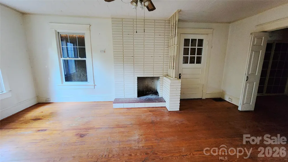 906 Trogdon Street North Wilkesboro, NC 28659