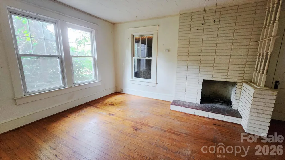906 Trogdon Street North Wilkesboro, NC 28659