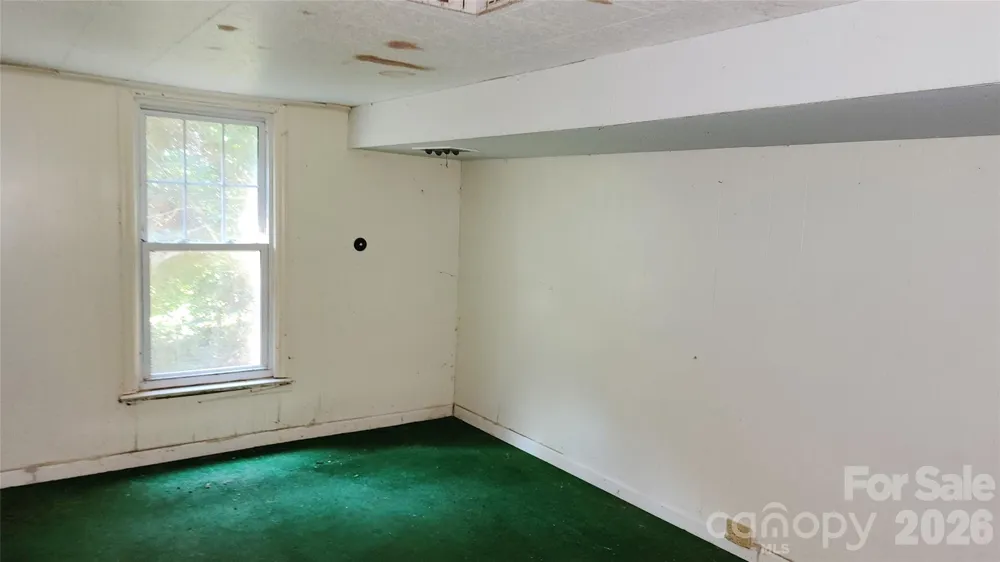 906 Trogdon Street North Wilkesboro, NC 28659