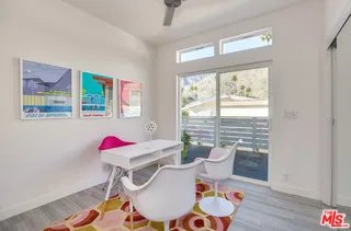 708 Maui Lane Palm Springs, CA 92264