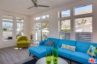 708 Maui Lane Palm Springs, CA 92264