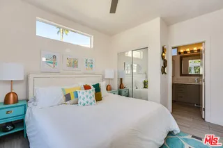 708 Maui Lane Palm Springs, CA 92264