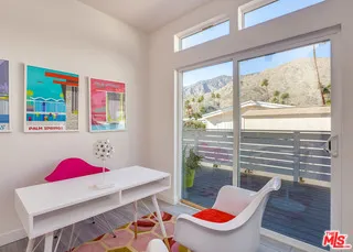 708 Maui Lane Palm Springs, CA 92264