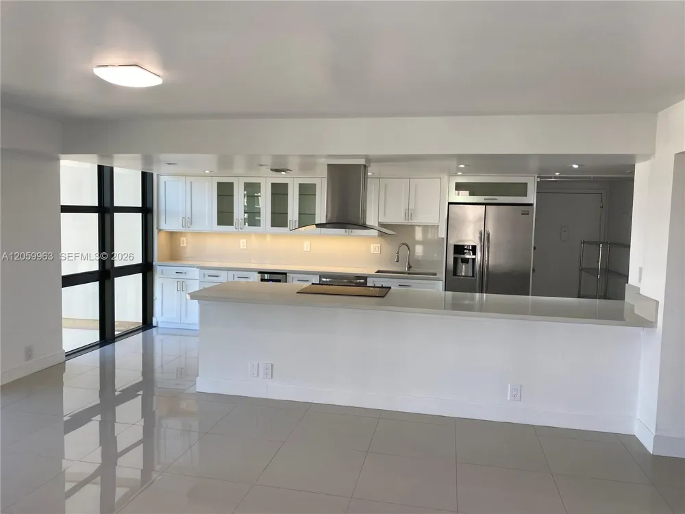 1111 Crandon Blvd #A807 Key Biscayne, FL 33149