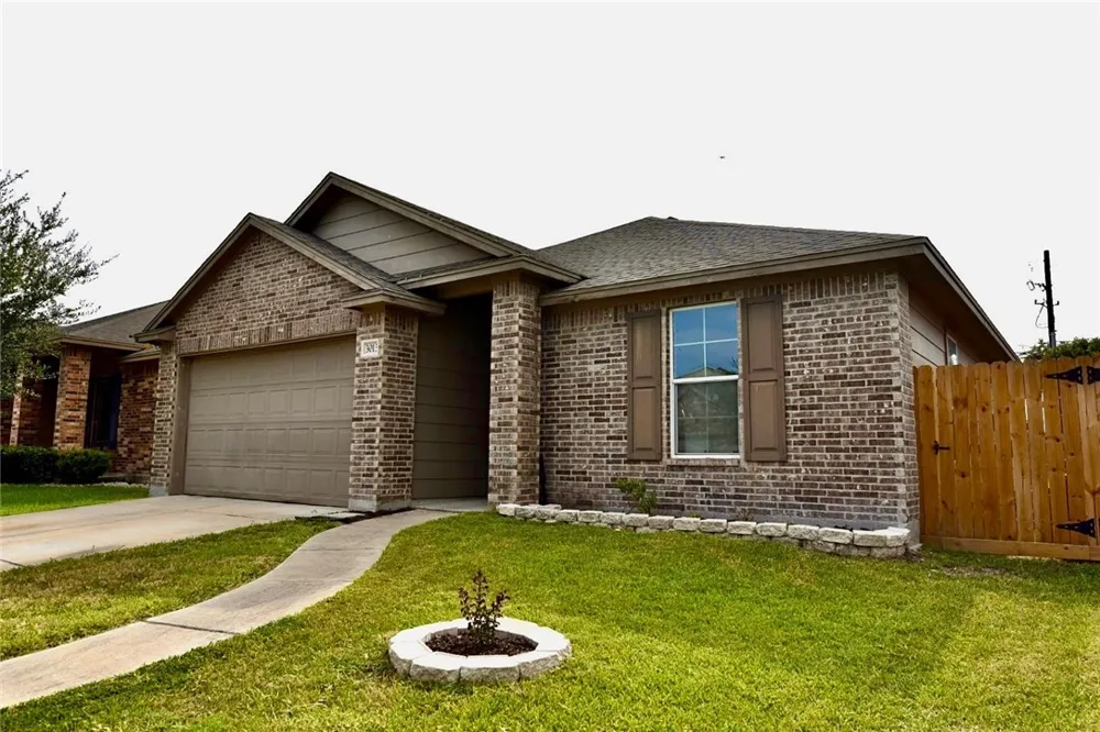 3013 Maverick Corpus Christi, TX 78410