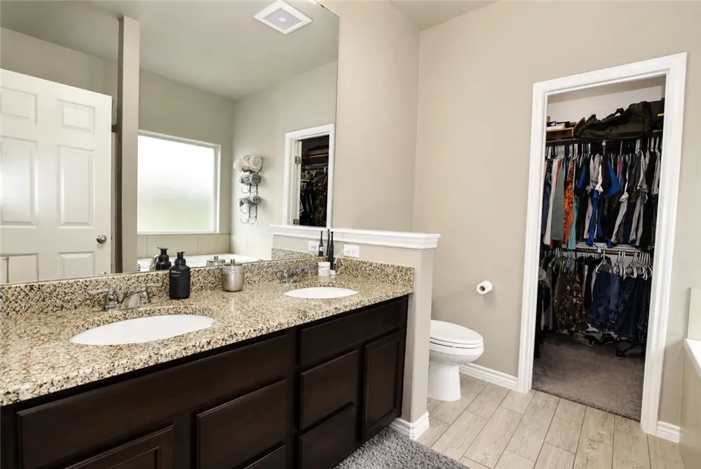 3013 Maverick Corpus Christi, TX 78410