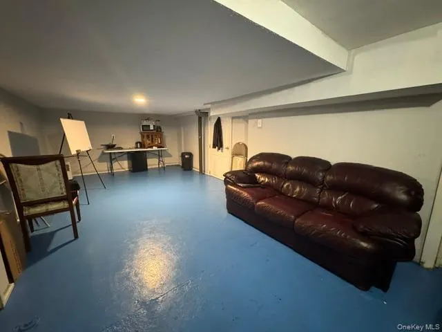 325 West Street Newburgh, NY 12550