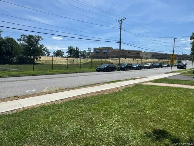 325 West Street Newburgh, NY 12550