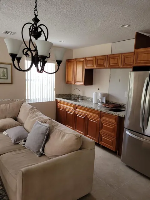 1163 NW 100th Ter #1