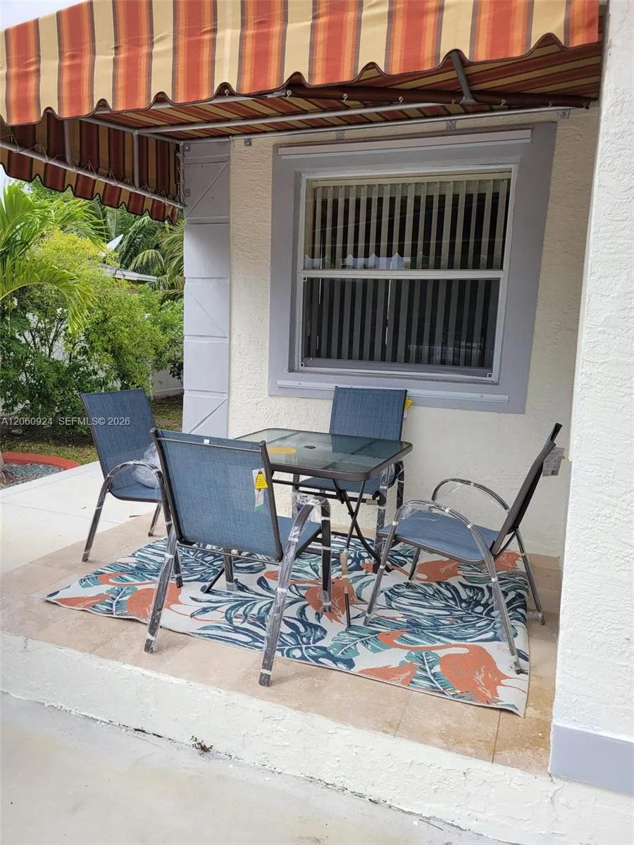 1163 NW 100th Ter #1 Miami, FL 33150