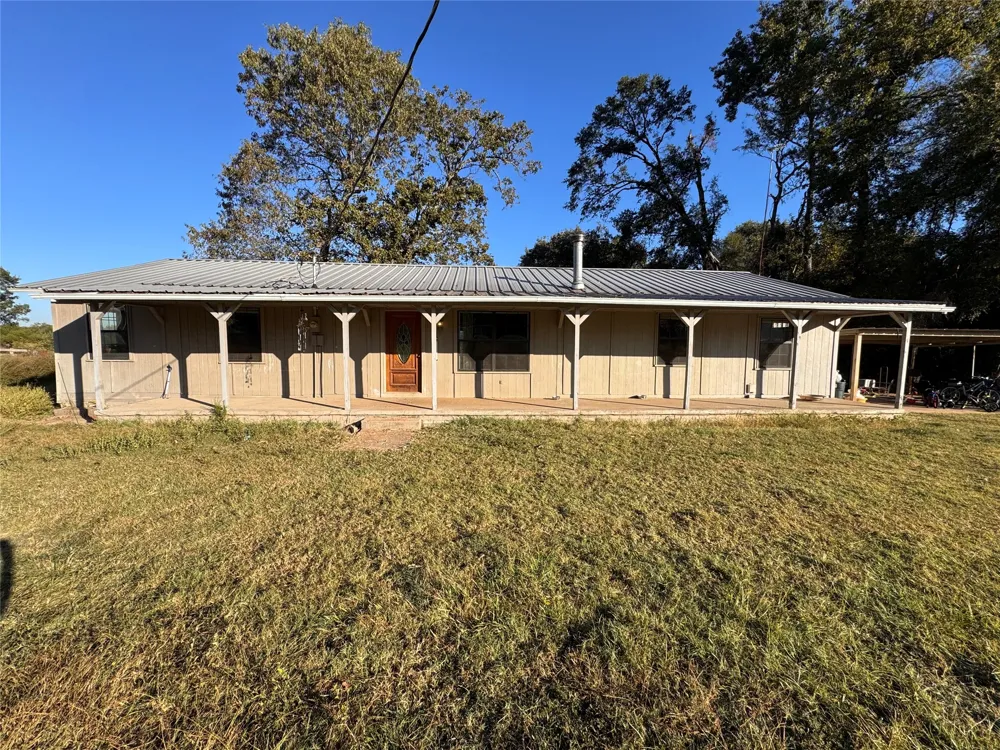 4537 PR 2301 Gilmer, TX 75644