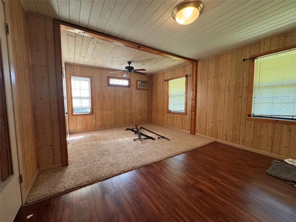 4537 PR 2301 Gilmer, TX 75644