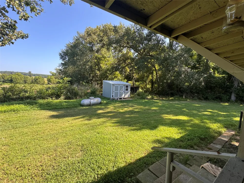4537 PR 2301 Gilmer, TX 75644