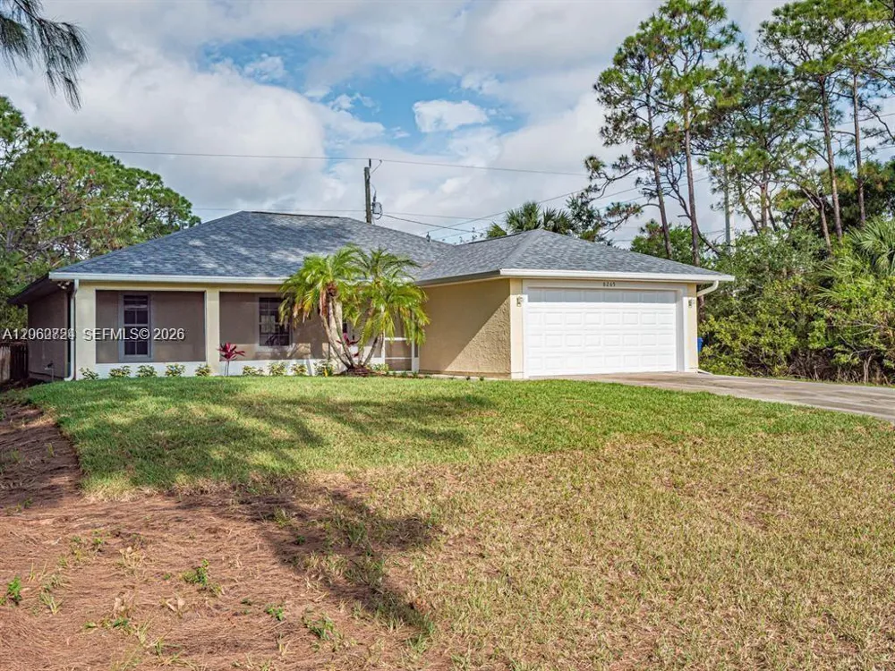 8265 97th Ave Vero Beach, FL 32967