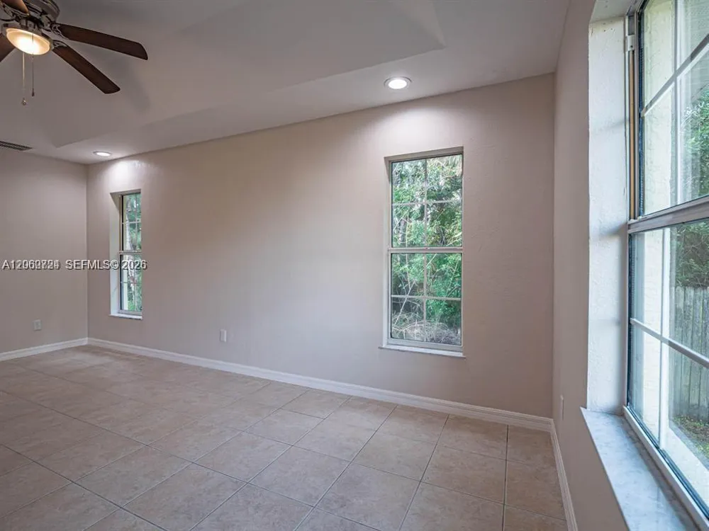 8265 97th Ave Vero Beach, FL 32967