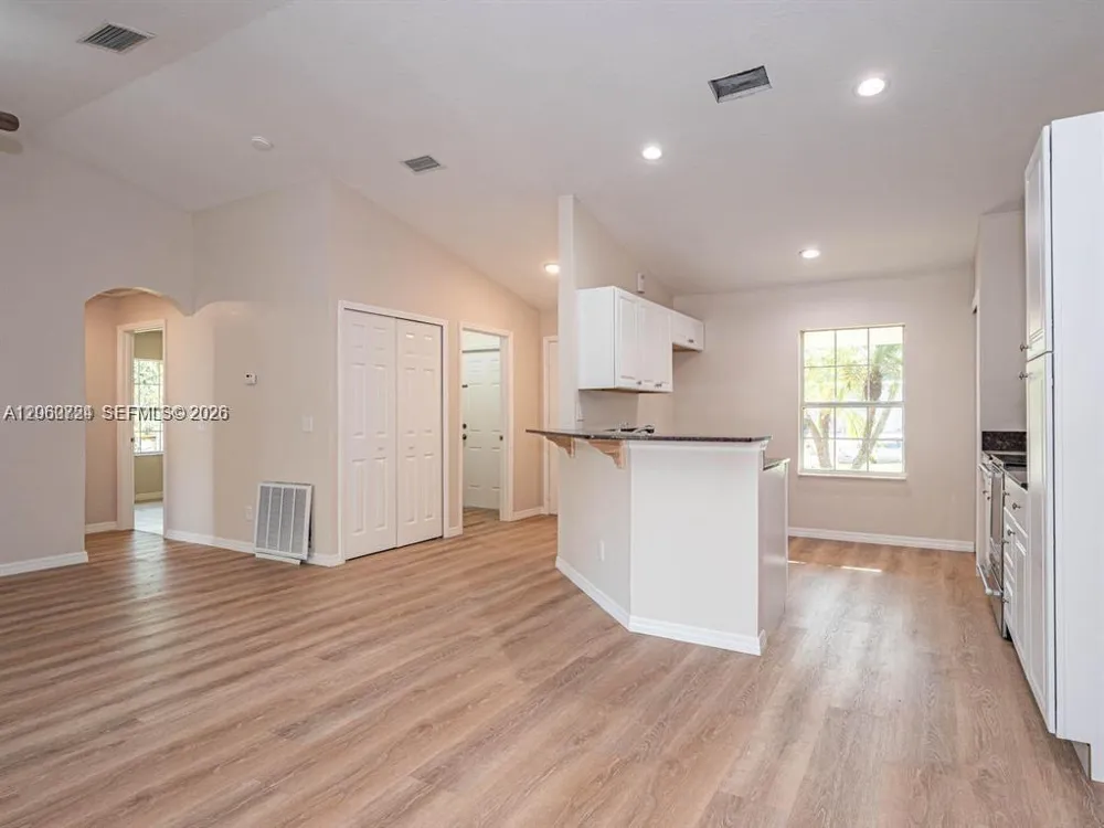 8265 97th Ave Vero Beach, FL 32967