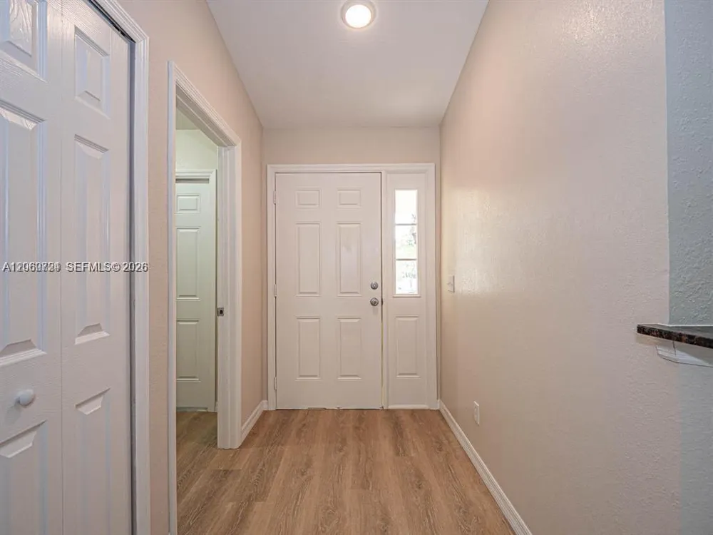 8265 97th Ave Vero Beach, FL 32967