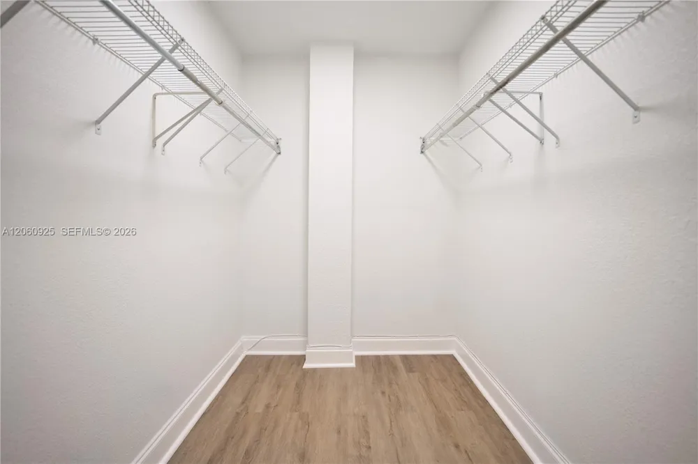 3600 NE 170th St #401 North Miami Beach, FL 33160