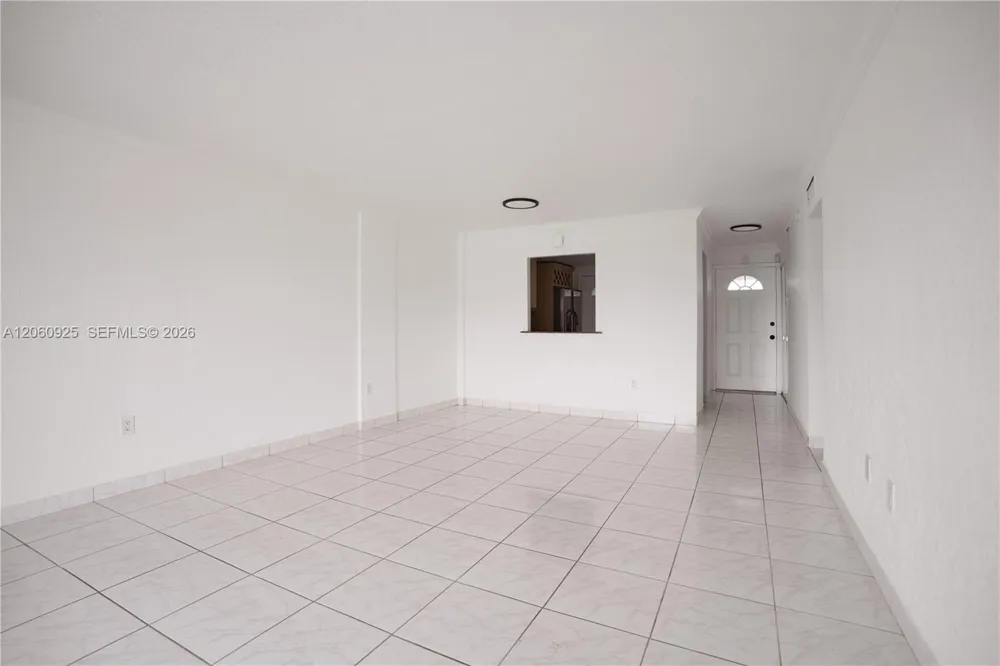 3600 NE 170th St #401 North Miami Beach, FL 33160