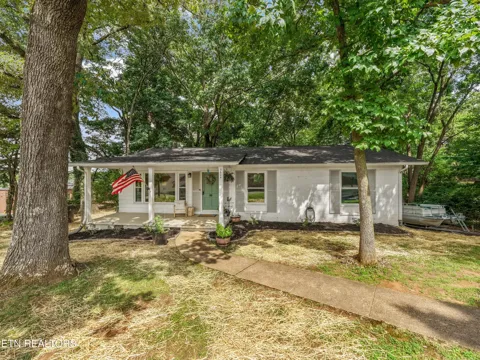 3604 Sisk Rd