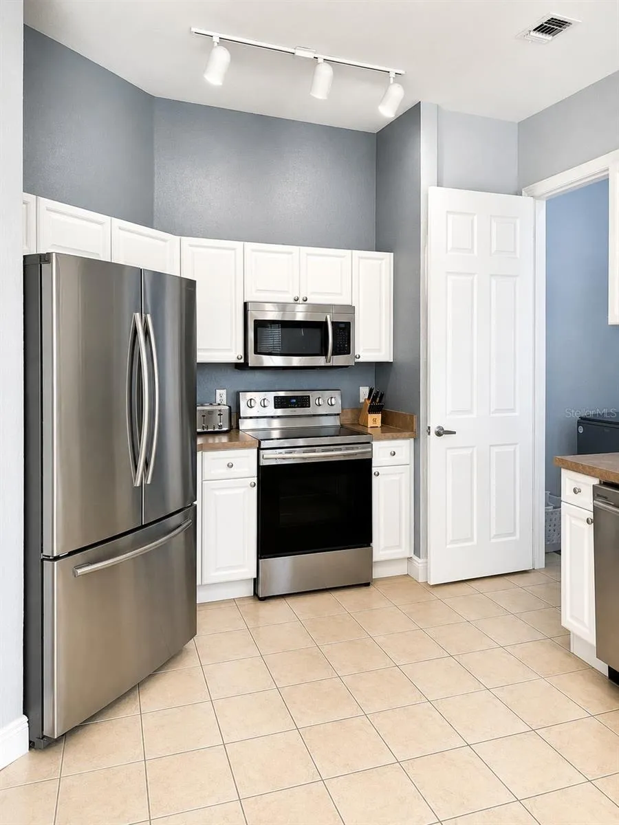 322 TERRACE RIDGE CIRCLE #322 Davenport, FL 33896
