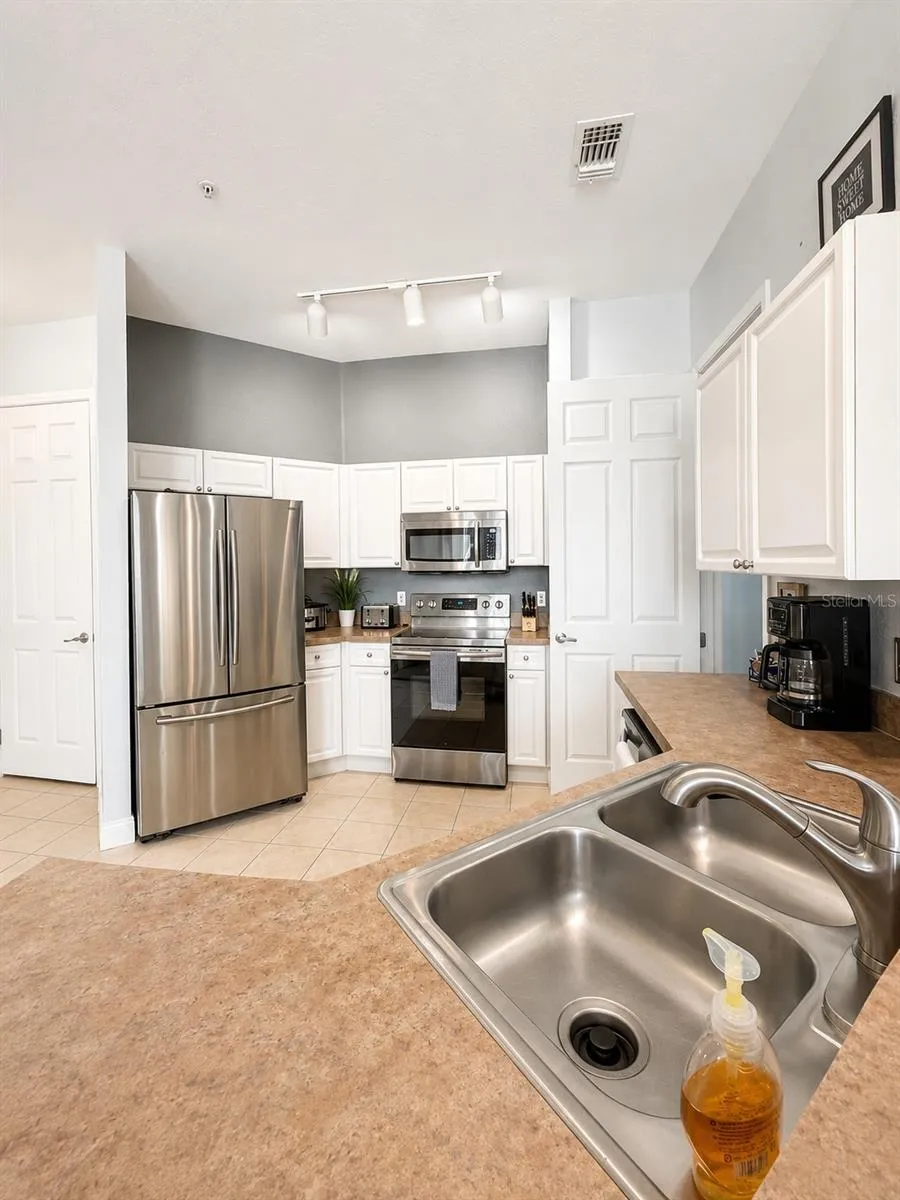 322 TERRACE RIDGE CIRCLE #322 Davenport, FL 33896