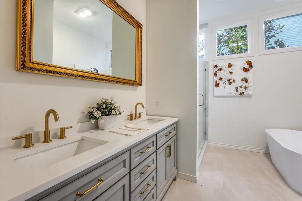 5865 Farquhar Lane Dallas, TX 75209