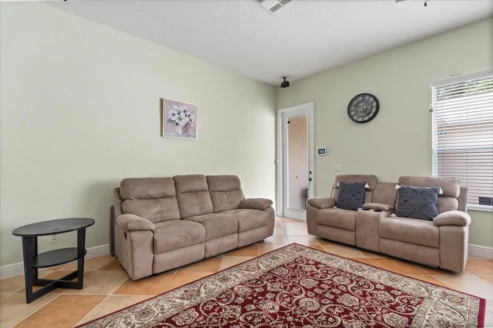 1530 TALLY CIRCLE Oviedo, FL 32765