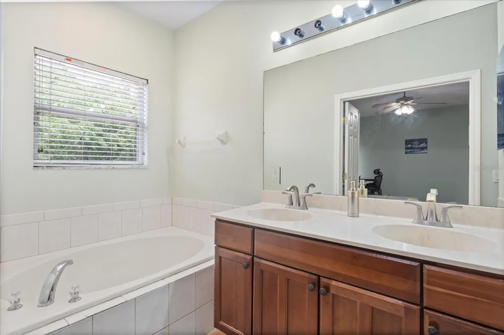 1530 TALLY CIRCLE Oviedo, FL 32765