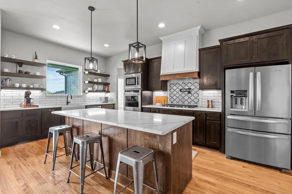 2100 Shady Grove Road Weatherford, TX 76088
