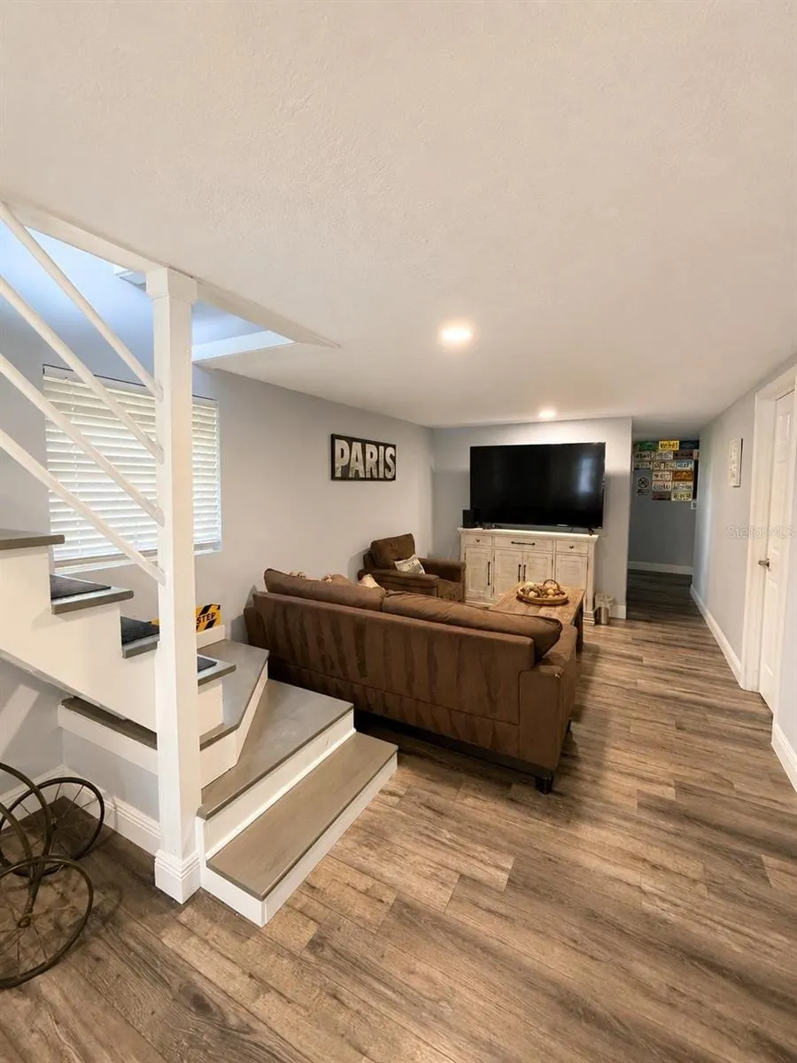 17430 BLACKWELL LANE Lutz, FL 33549