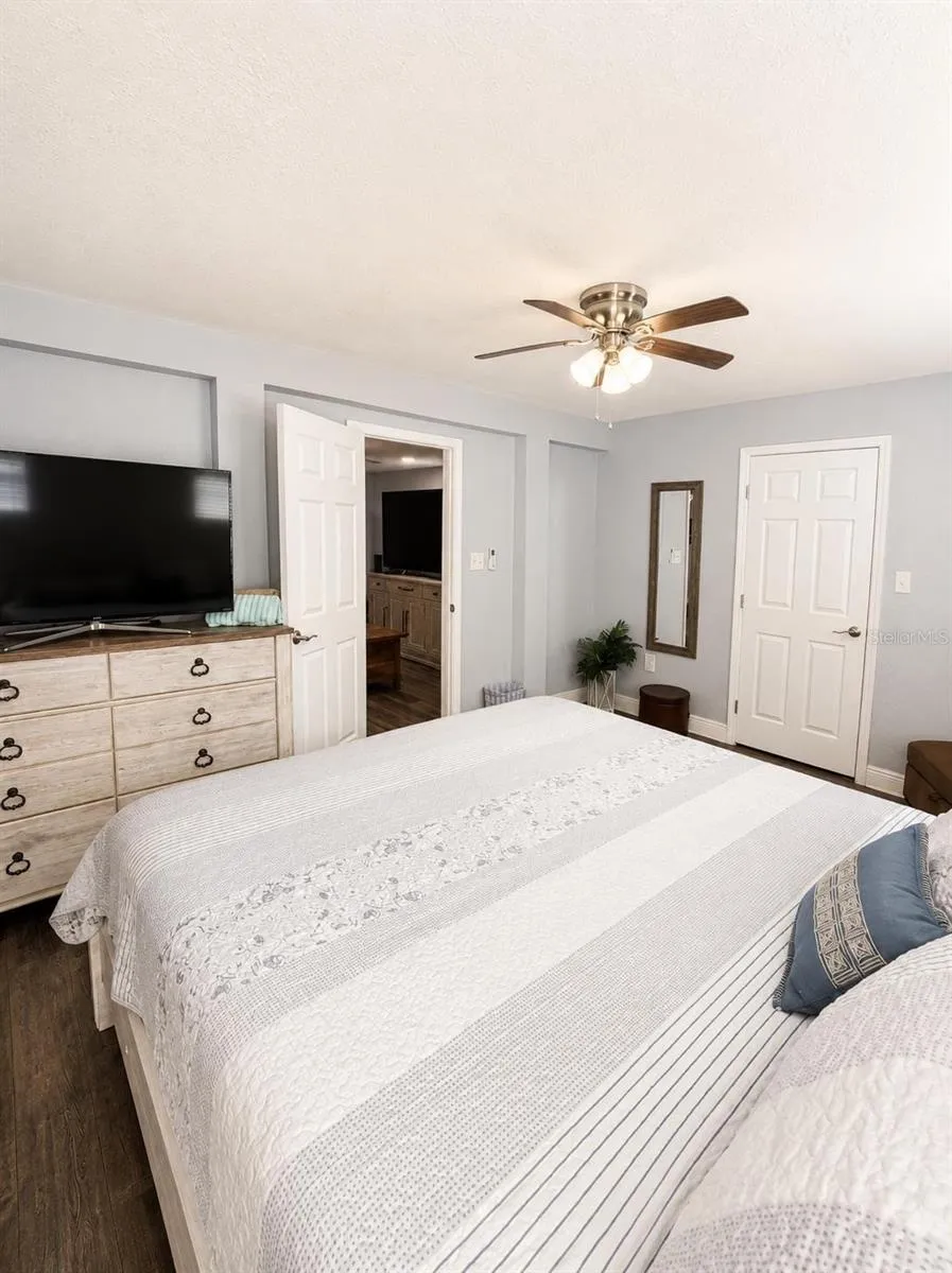 17430 BLACKWELL LANE Lutz, FL 33549