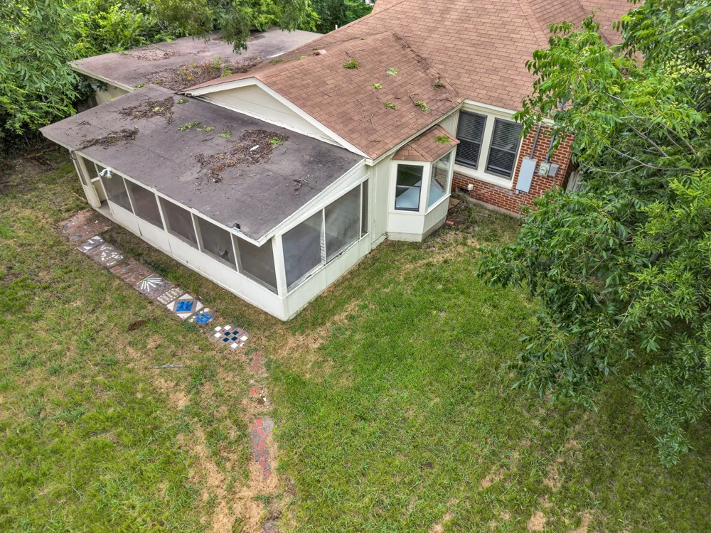 1404 E Tennie Street Gainesville, TX 76240