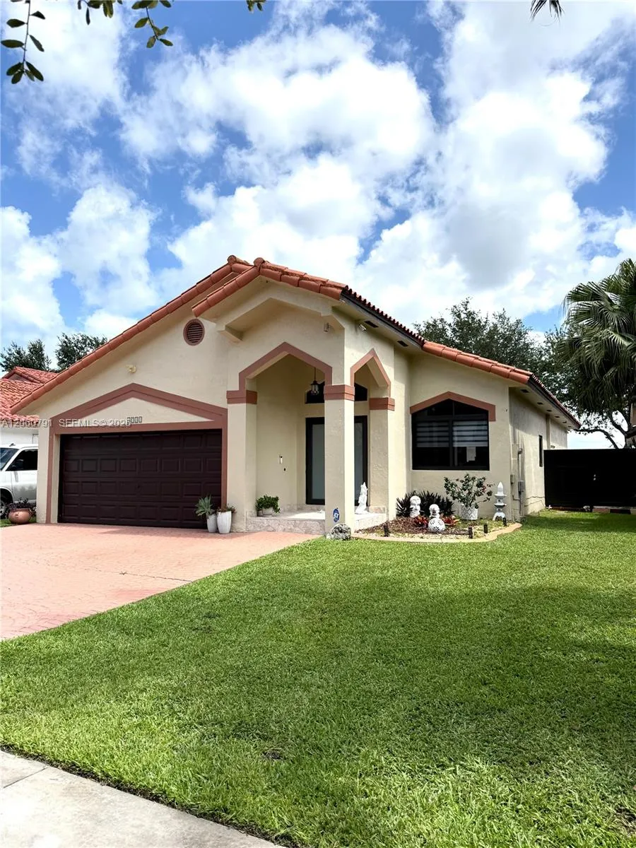 8731 NW 153rd Ter Miami Lakes, FL 33018