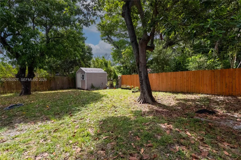 180 NW 67th St Miami, FL 33150