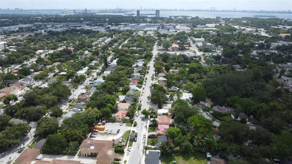 180 NW 67th St Miami, FL 33150