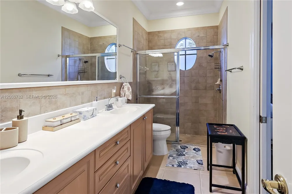 9030 Castle Harbour Cir Vero Beach, FL 32963