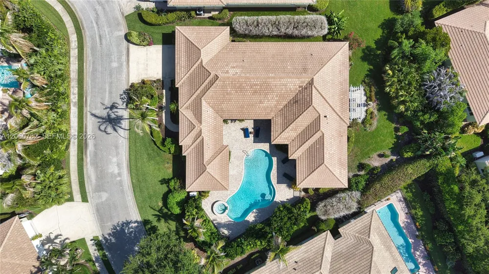 9030 Castle Harbour Cir Vero Beach, FL 32963