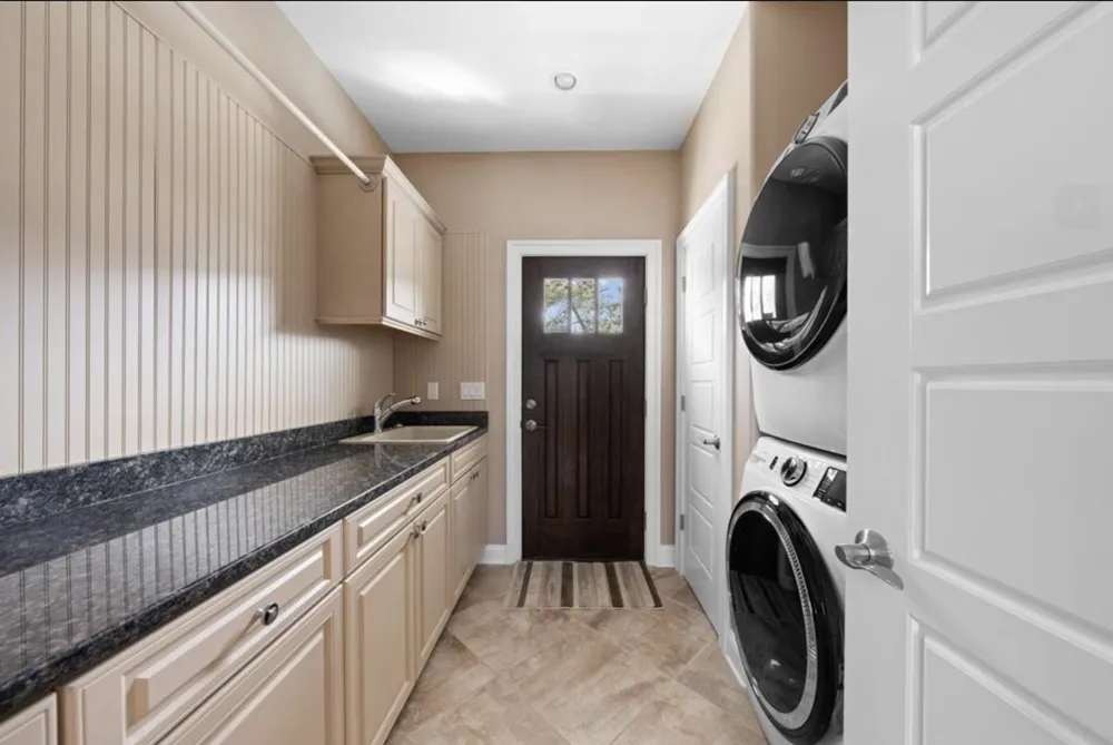 264 41st Street Avalon, NJ 08202