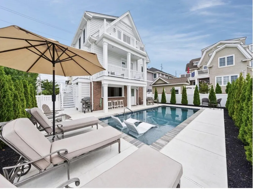 5765 Ocean Drive Avalon, NJ 08202