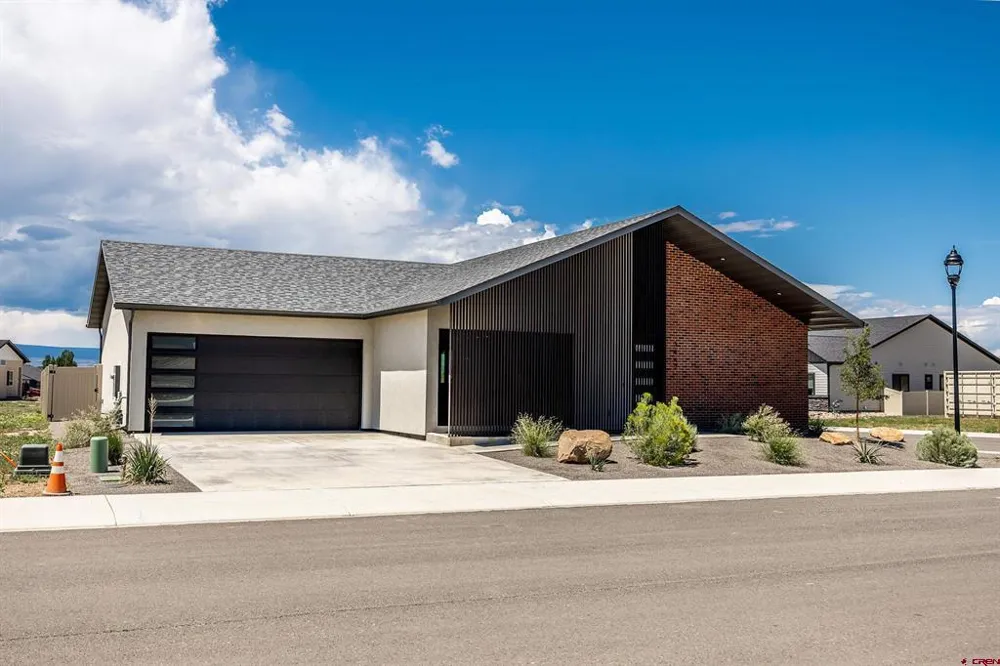 3447 Kestrel Loop Montrose, CO 81401