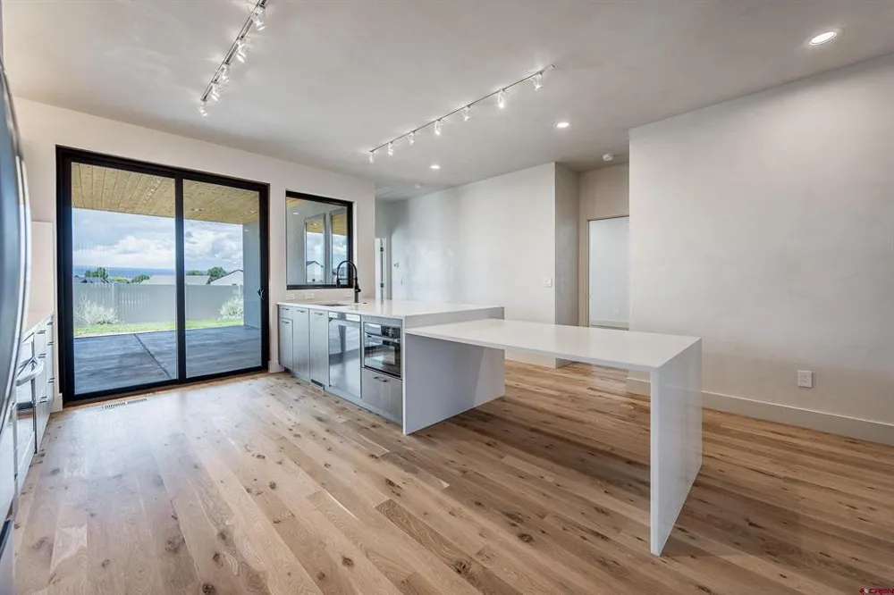 3447 Kestrel Loop Montrose, CO 81401