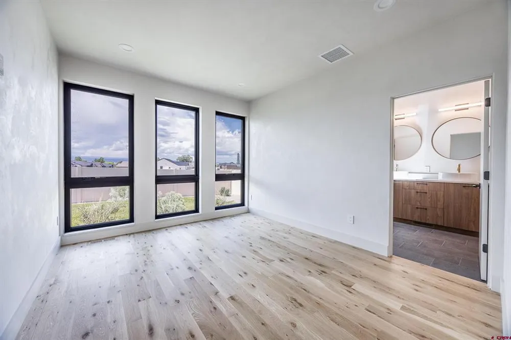 3447 Kestrel Loop Montrose, CO 81401