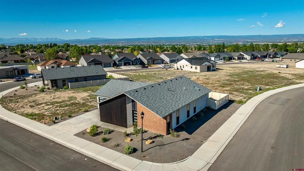 3447 Kestrel Loop Montrose, CO 81401