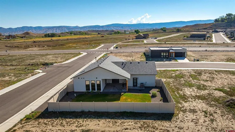 3447 Kestrel Loop Montrose, CO 81401