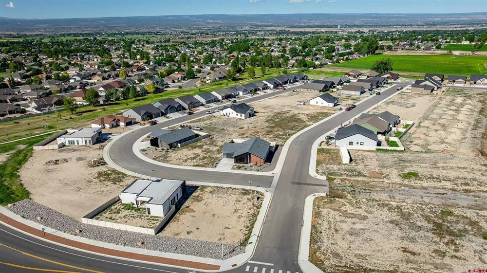 3447 Kestrel Loop Montrose, CO 81401